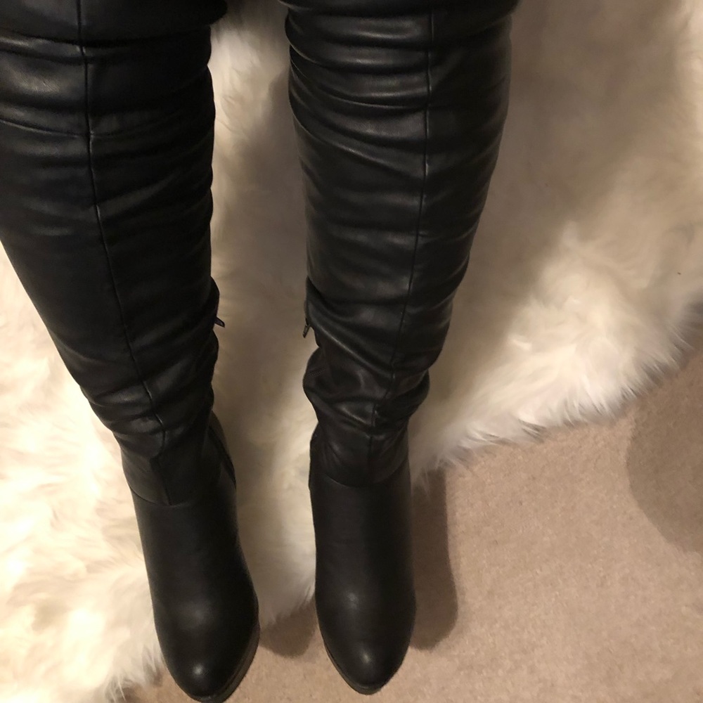 Thigh high knee Boots